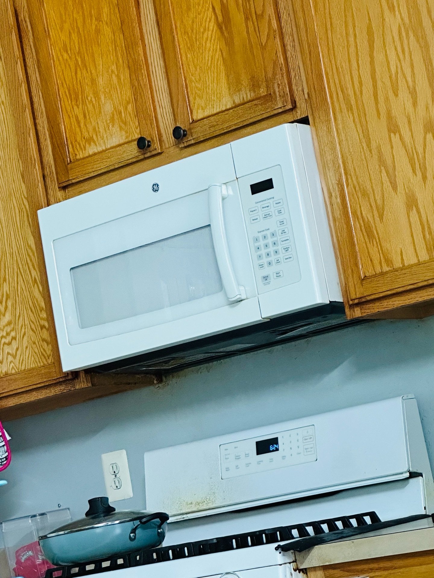 Hood Range installing120 GigMarket